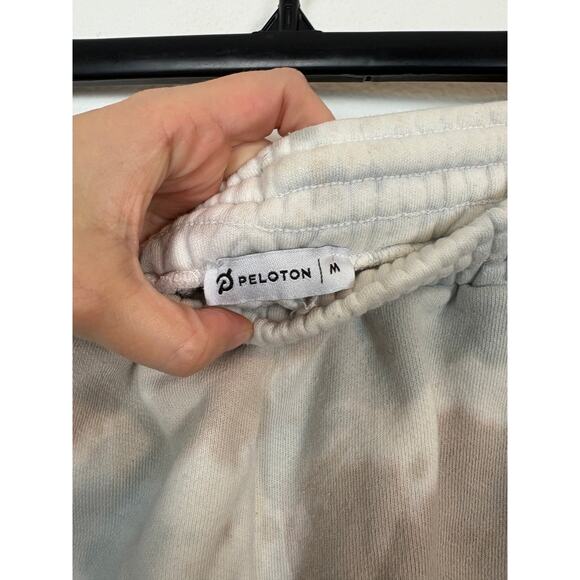 Peleton Tie Dye Sweatpant Elastic Waist Pocket Front Shorts Medium - Picture 6 of 6